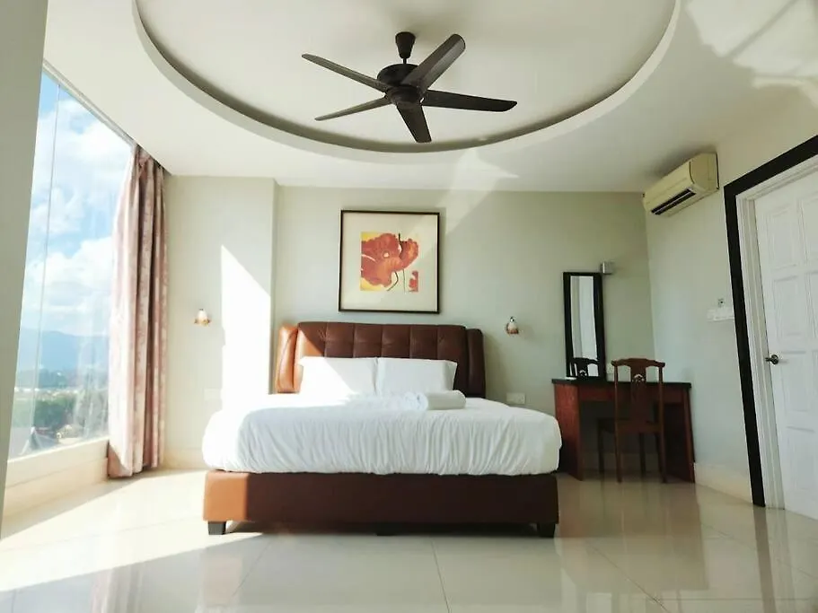 Ipoh Kinta River Front Luxury Pent House 4Br 18Pax 0*,  马来西亚