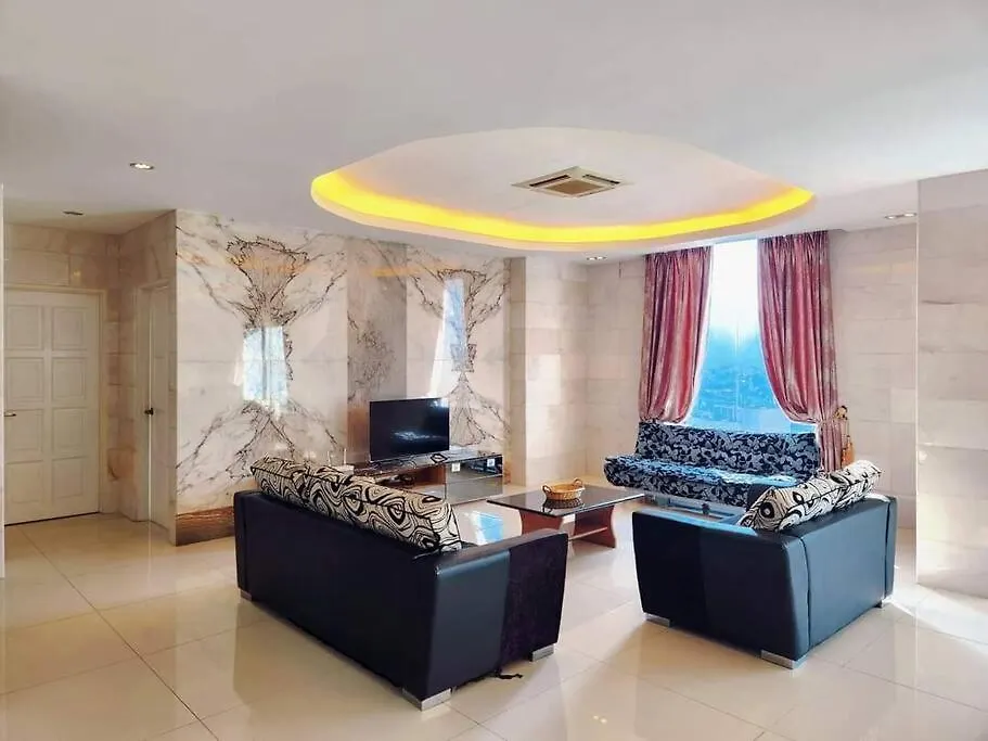 Ipoh Kinta River Front Luxury Pent House 4Br 18Pax