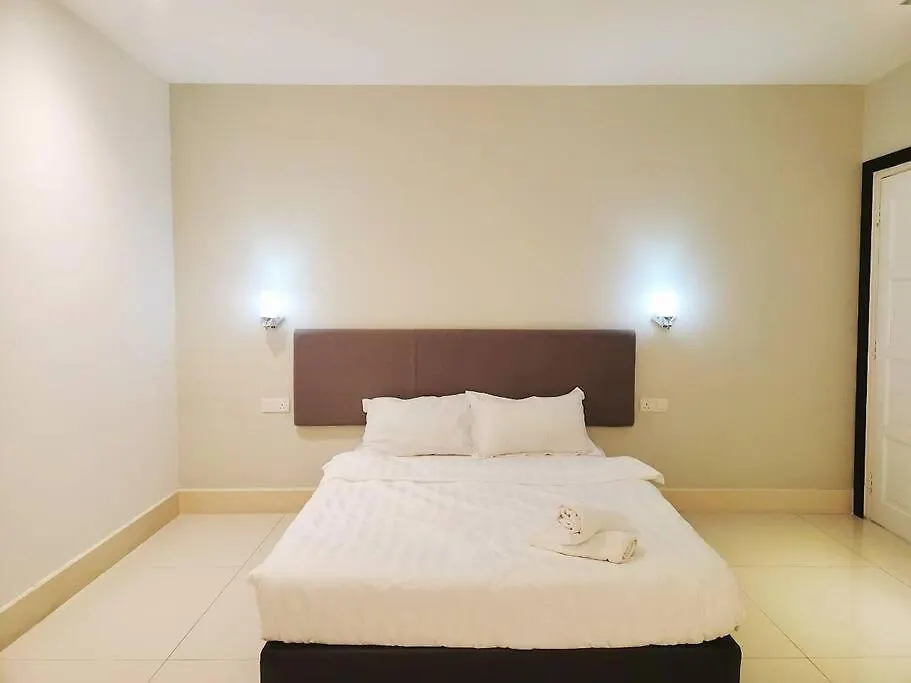 Ipoh Kinta River Front Luxury Pent House 4Br 18Pax 말레이시아